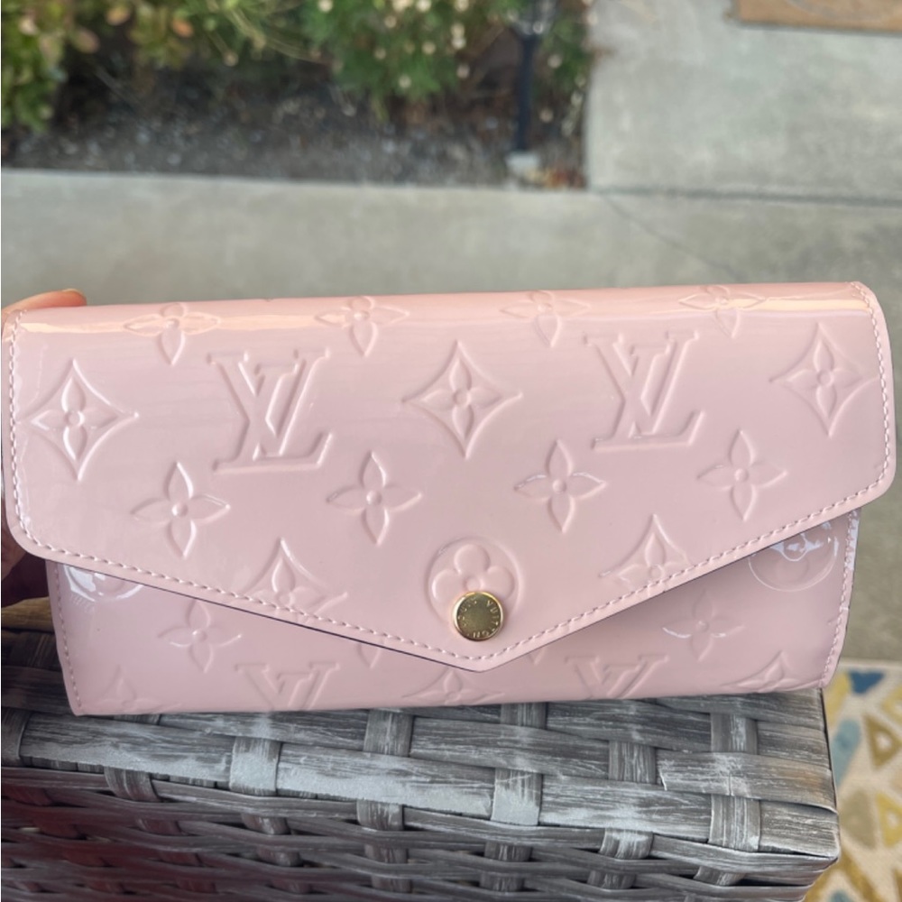 Louis Vuitton Sarah Rose Ballerine Long wallet
